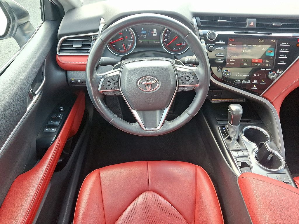 Thumbnail: 2020 Toyota Camry - 11
