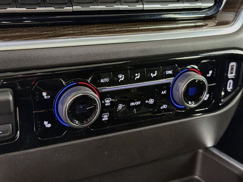 Used 2025 Chevrolet Silverado 1500 Truck