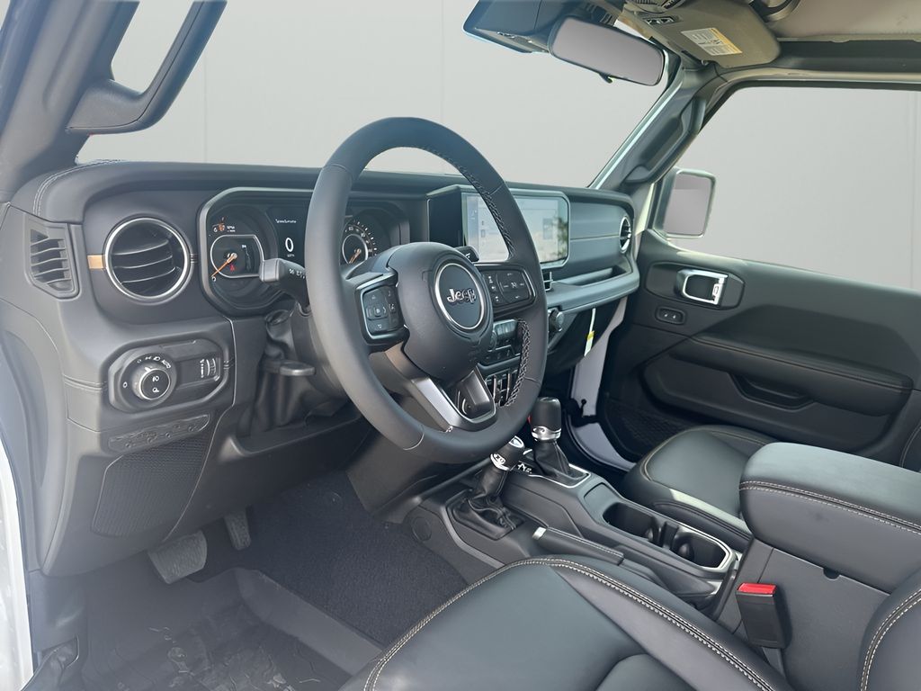 New Car 2025 Jeep Gladiator  For Sale Under $40,000 In Austin, Texas