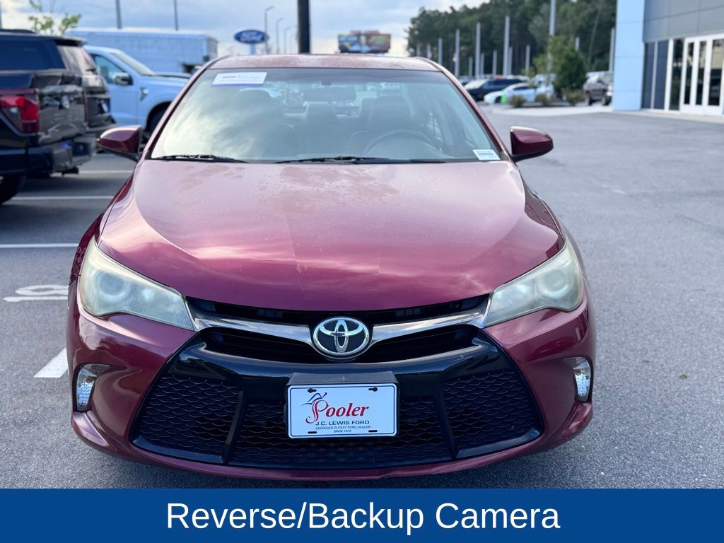 2016 Toyota Camry SE