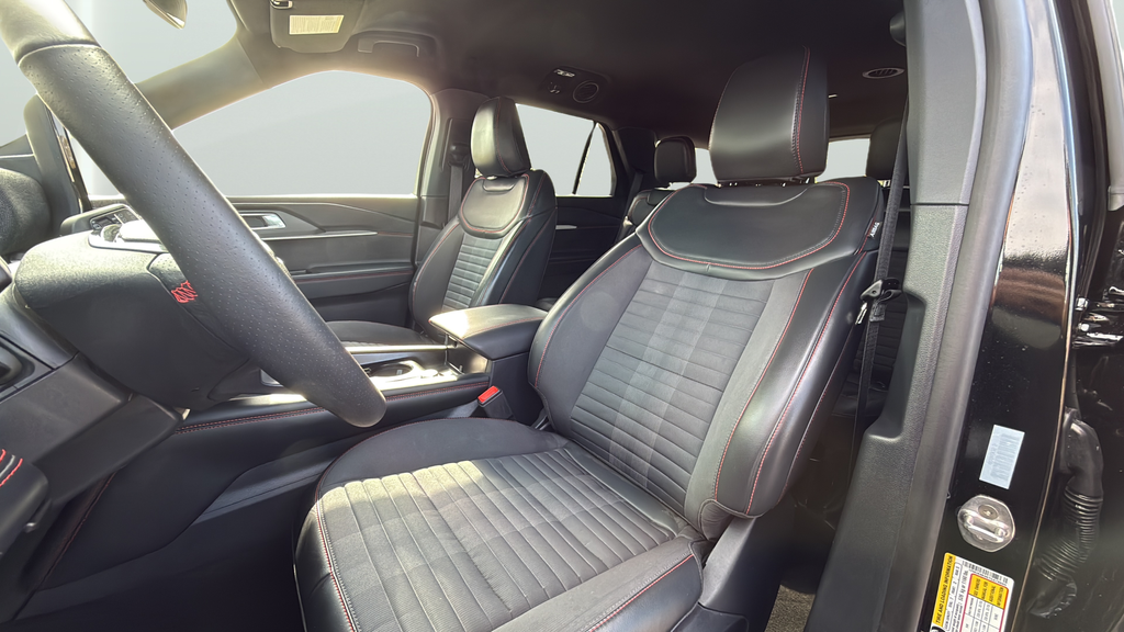 Used 2026 Ford Explorer SUV