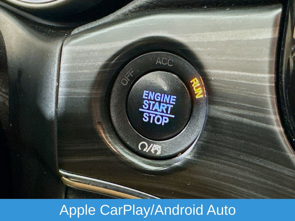 Used Car 2019 Jeep Grand Cherokee  Limited For Sale Under $20,000 In Austin, Texas