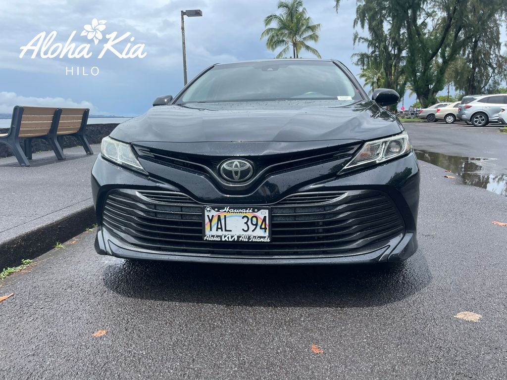 Midnight Black Metallic 2019 Toyota Camry LE FWD Sedan Front-Wheel Drive 8-Speed Automatic