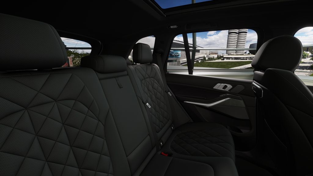 Thumbnail: 2026 BMW X5 - 12