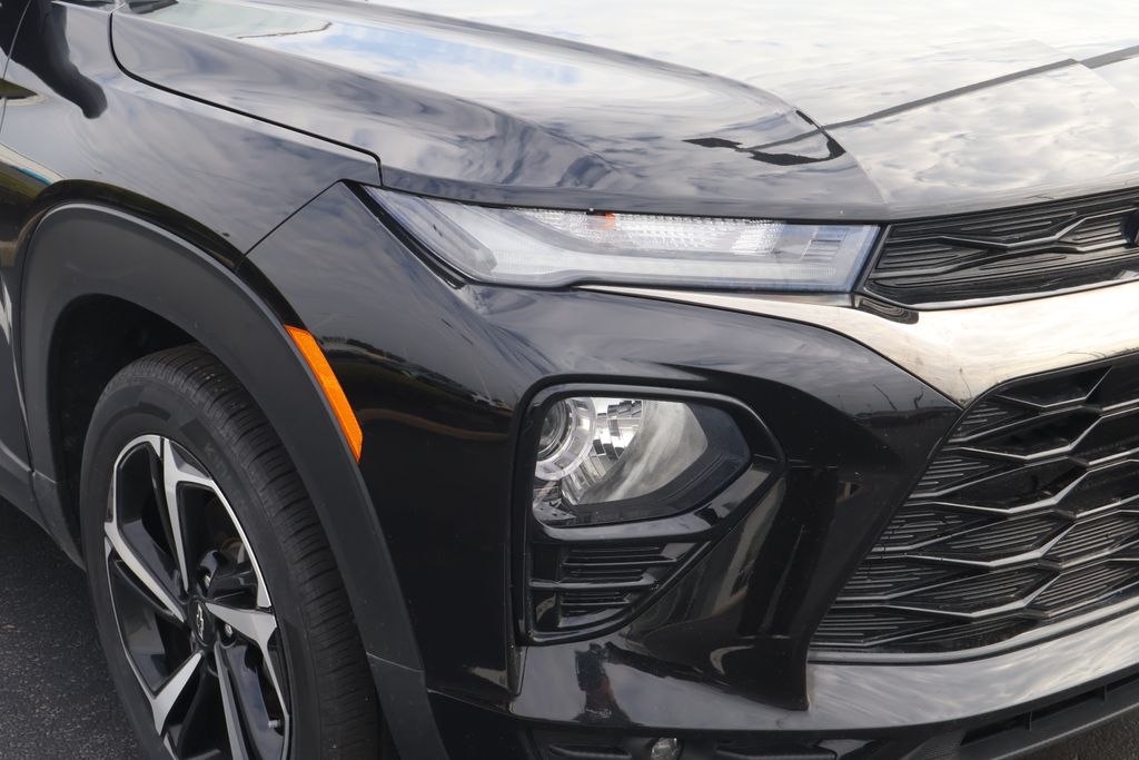 Thumbnail: 2021 Chevrolet TrailBlazer - 4