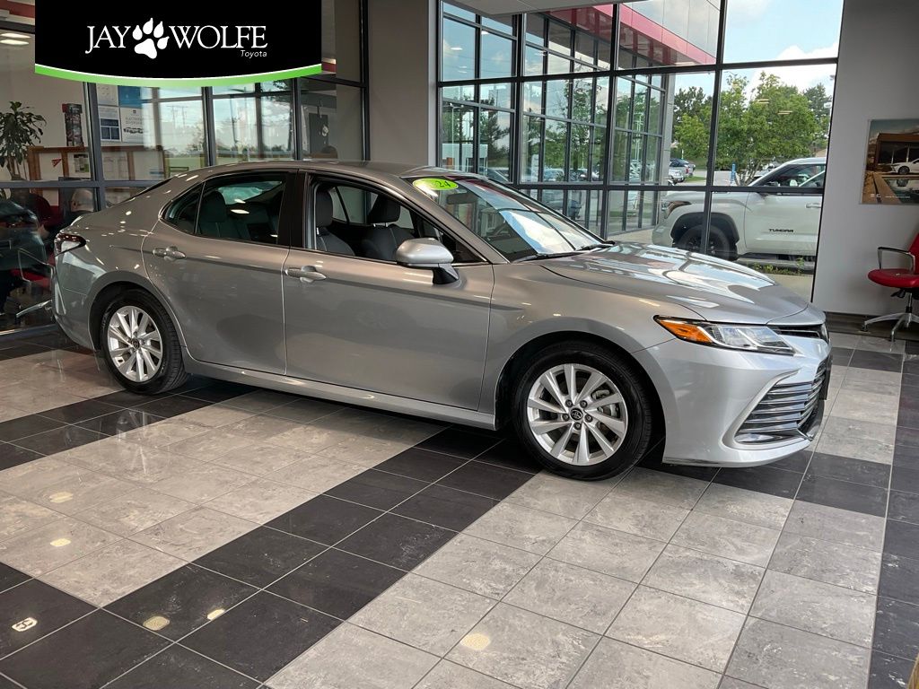 Celestial Silver Metallic 2024 Toyota Camry Sedan Front-Wheel Drive 8-Speed Automatic
