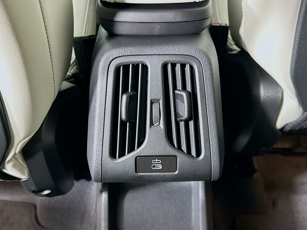 Thumbnail: 2026 BMW X1 - 18