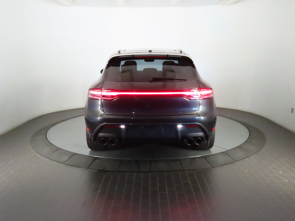 Thumbnail: 2026 Porsche Macan - 6