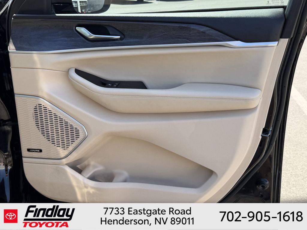 Used 2021 Jeep Grand Cherokee L SUV