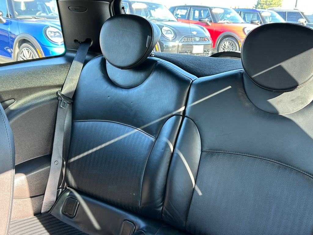 Thumbnail: 2013 MINI Cooper - 25