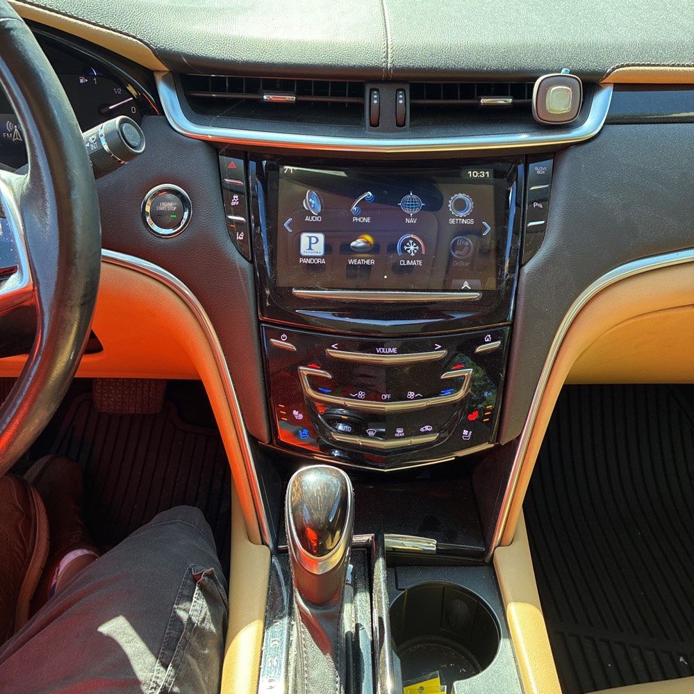 2013 Cadillac XTS