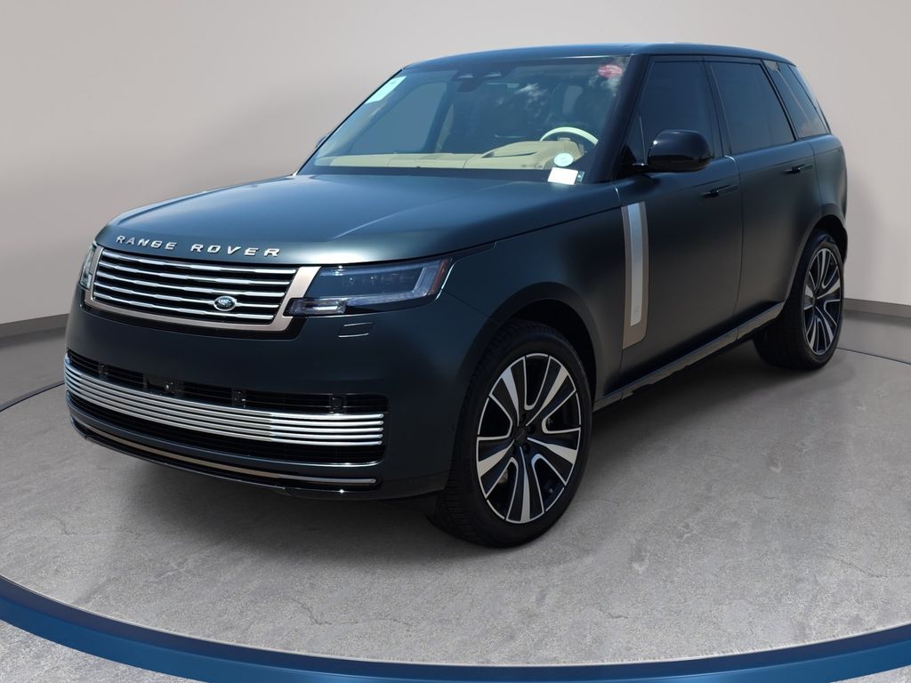 British Racing Green SV Bespoke Ultra Met Satin 2026 Land Rover Range Rover SUV / Crossover All-Wheel Drive 8-Speed Automatic