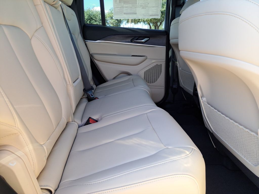 New Car 2025 Jeep Grand Cherokee  Limited For Sale Under $40,000 In Austin, Texas