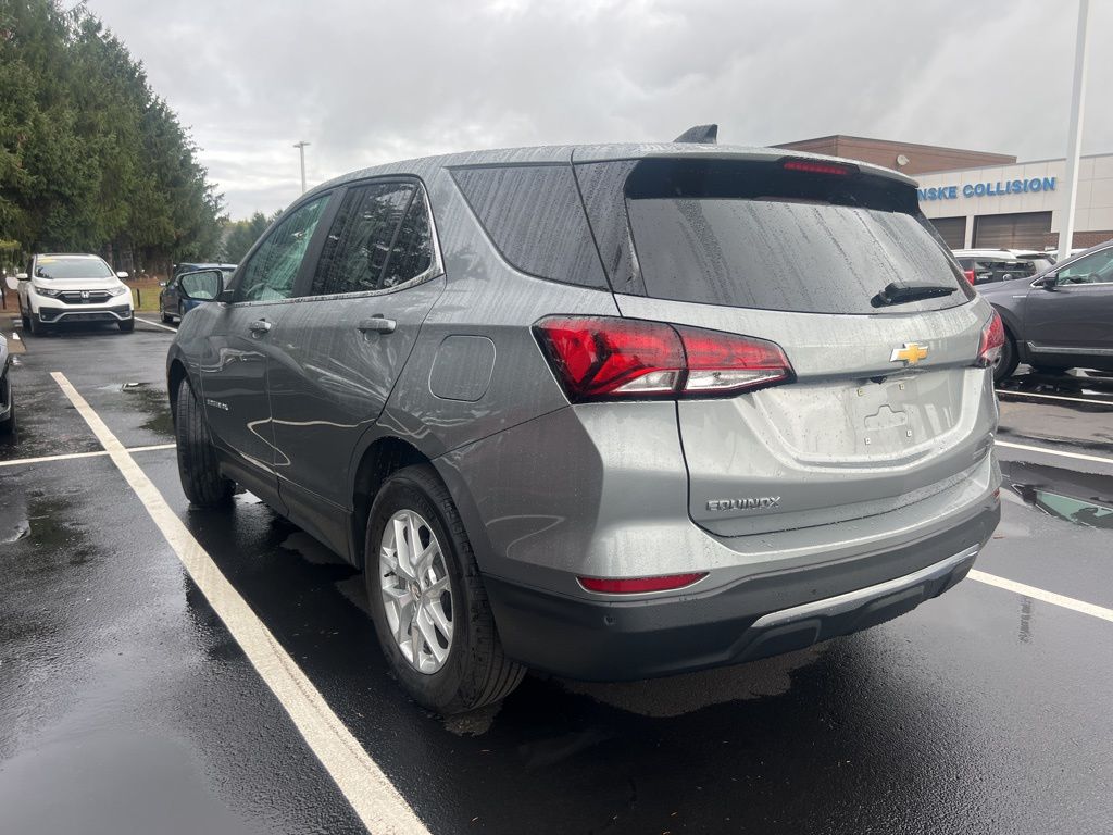 Thumbnail: 2023 Chevrolet Equinox - 2