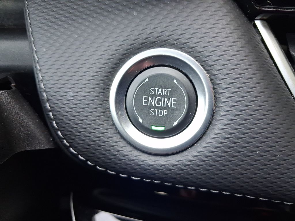 Used 2025 Black Chevrolet LT image 18