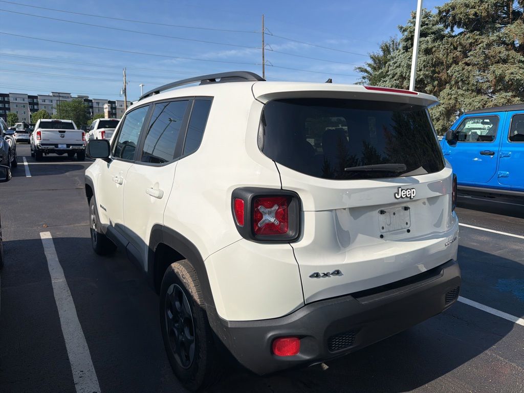 Thumbnail: 2017 Jeep Renegade - 2