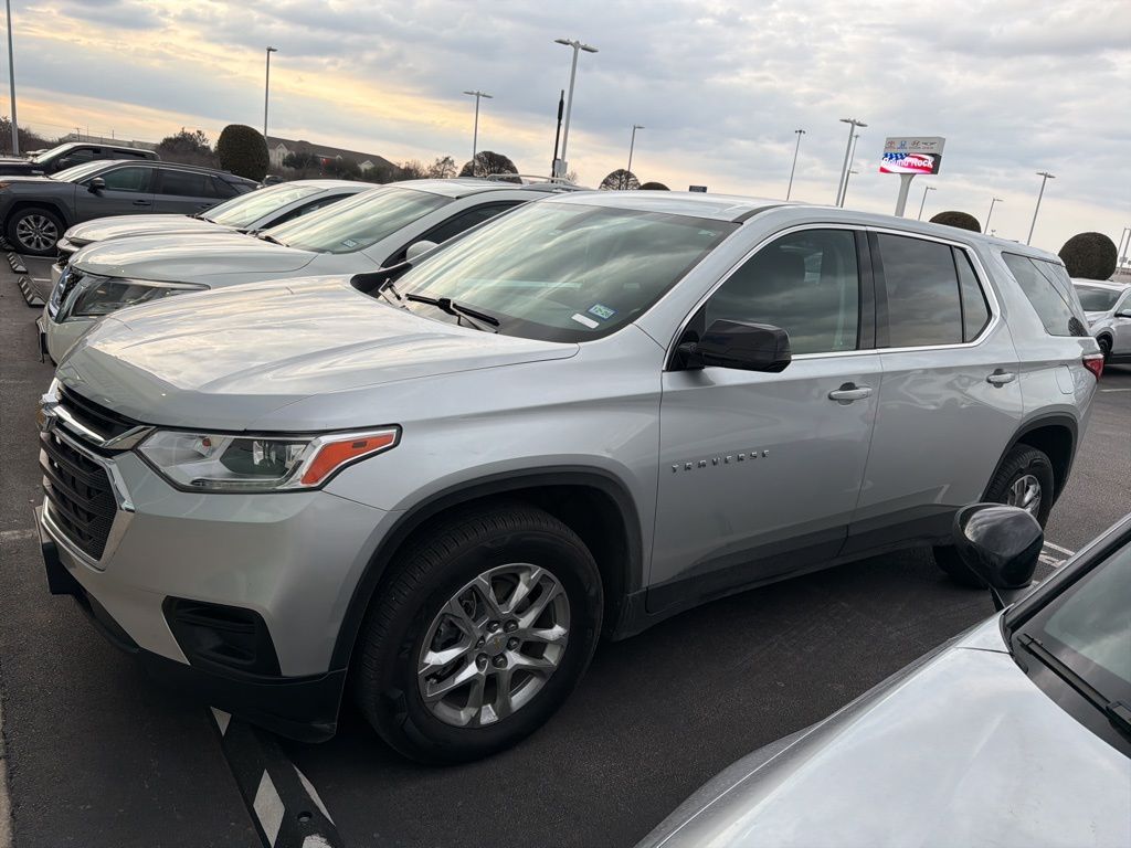 Thumbnail: 2020 Chevrolet Traverse - 14