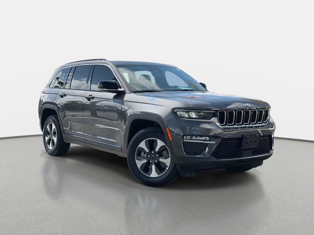 Baltic Gray Metallic Clearcoat 2025 Jeep Grand Cherokee 4xe 4WD SUV / Crossover Four-Wheel Drive Automatic