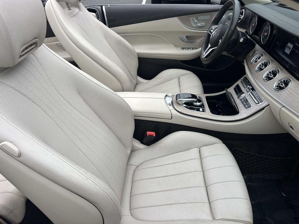 Thumbnail: 2019 Mercedes-Benz E-Class - 18