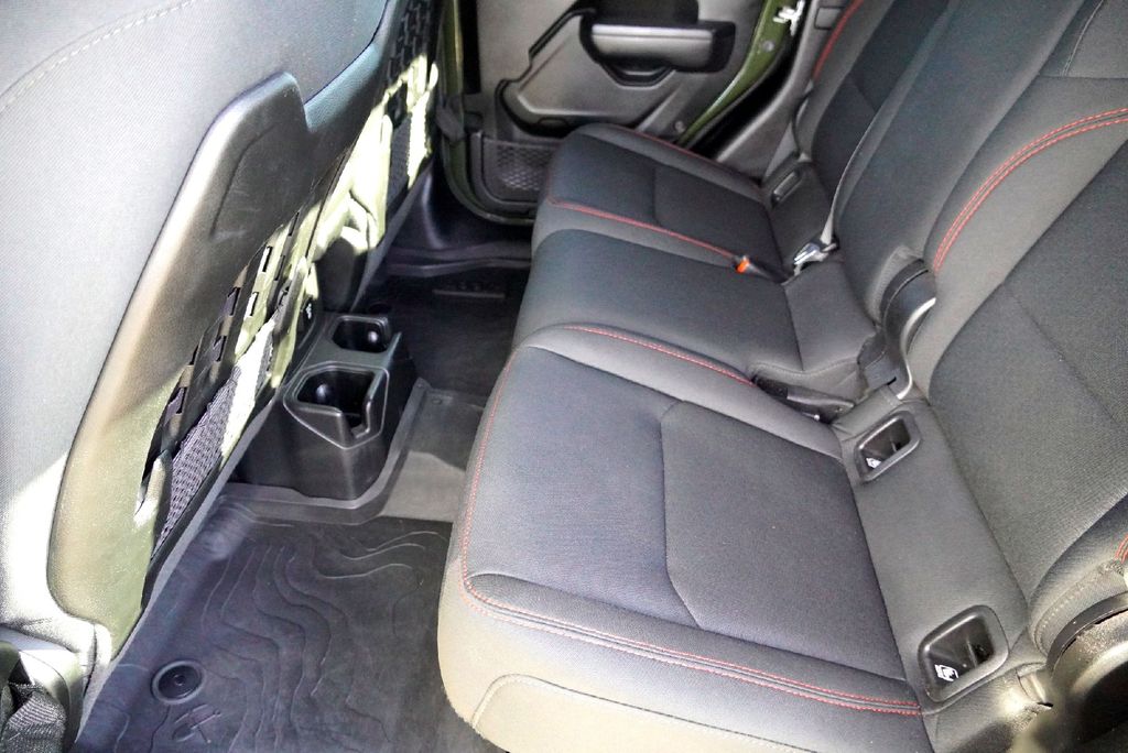 Used Car 2022 Jeep Gladiator  Rubicon For Sale Under $35,000 In Taylor, Texas