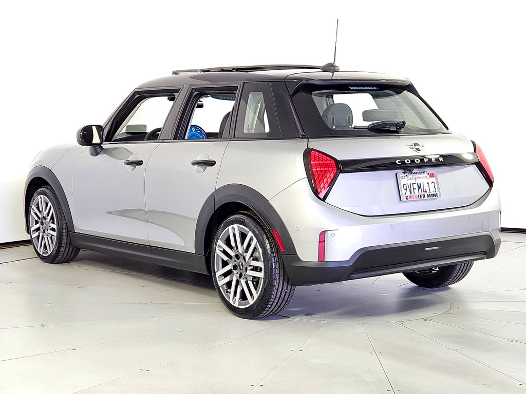 Thumbnail: 2026 MINI Cooper - 9