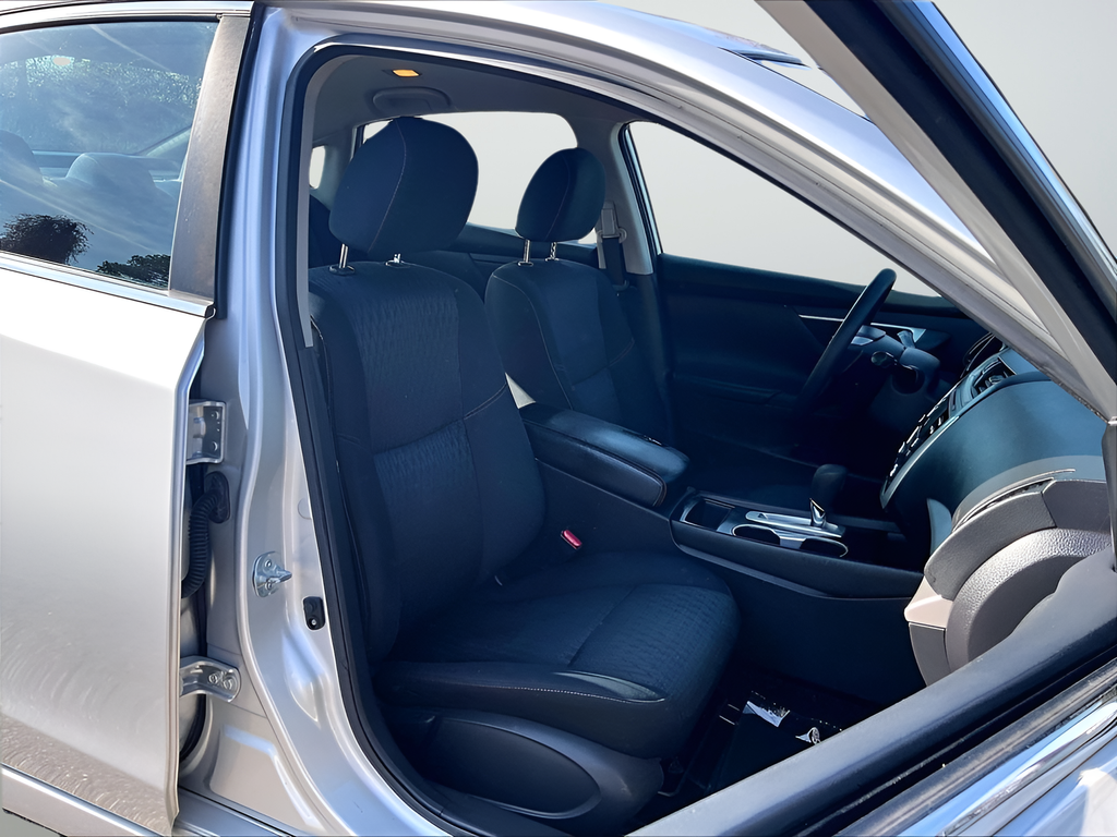 Used 2016 Nissan Altima 2.5 S 4D Sedan