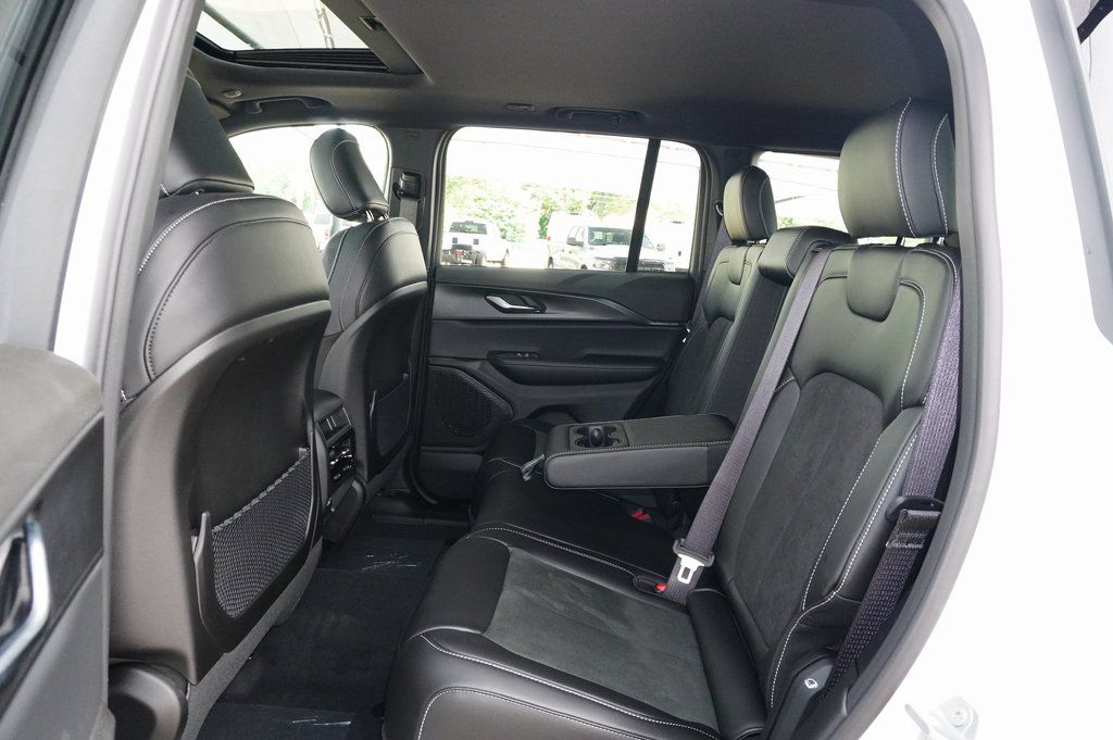 New Car 2025 Jeep Grand Cherokee  Altitude X For Sale Under $40,000 In Weatherford, Texas