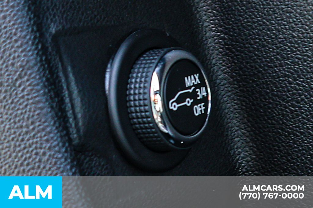 Used 2025 Black Cadillac Premium Luxury image 51