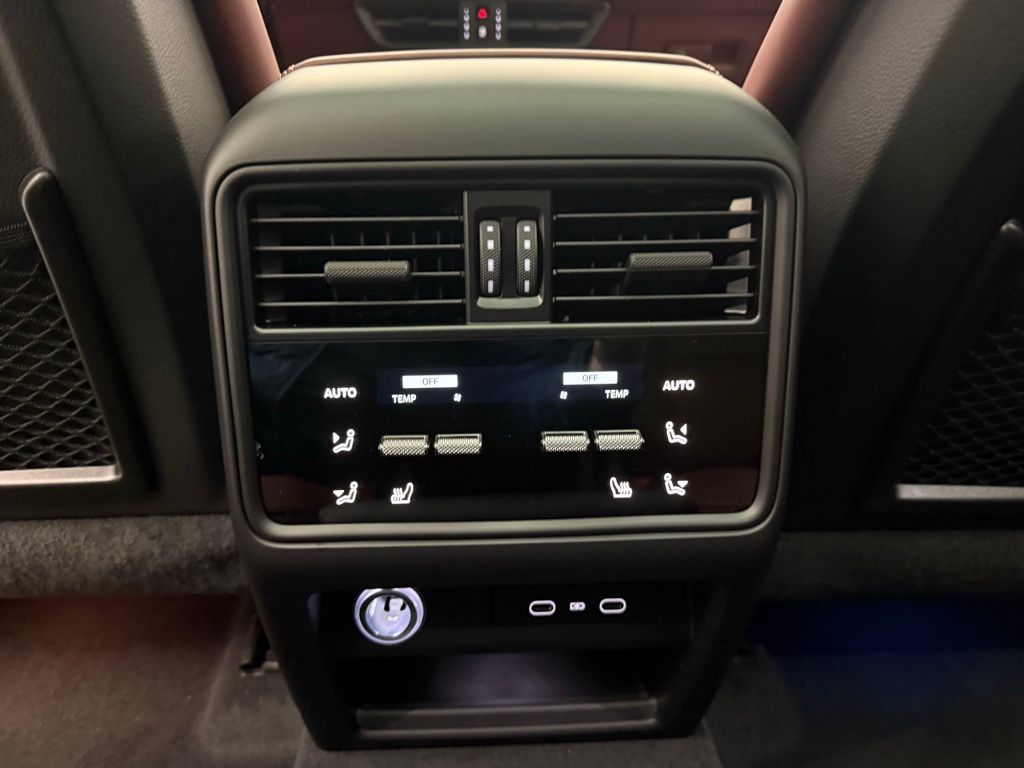 Thumbnail: 2026 Porsche  - 24