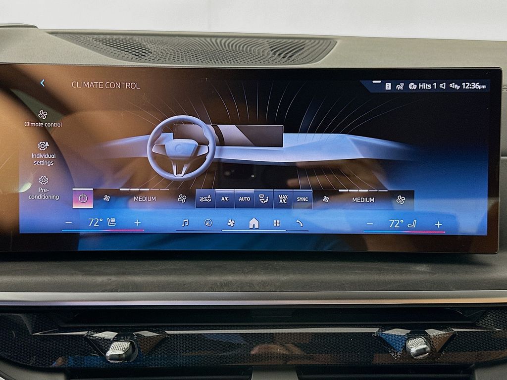 Thumbnail: 2026 BMW X5 - 14