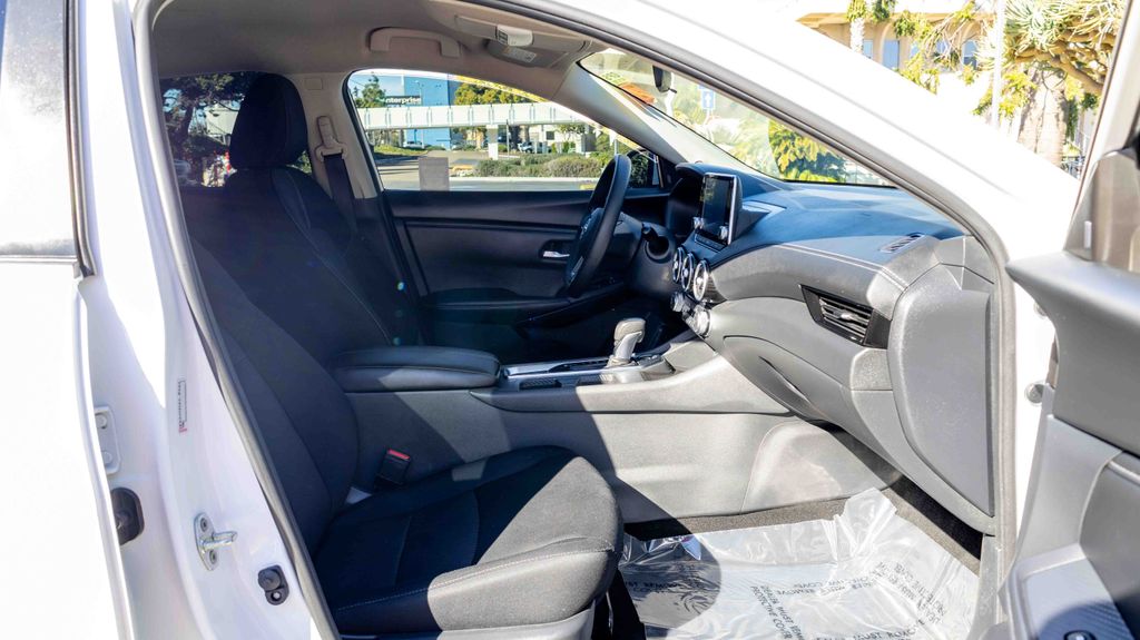 Used 2024 Nissan Sentra SV 4D Sedan