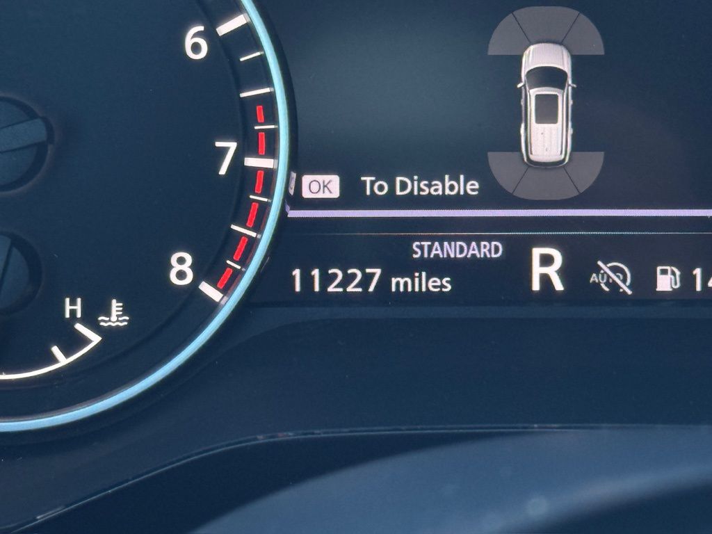 2024 Nissan Pathfinder SL - 3