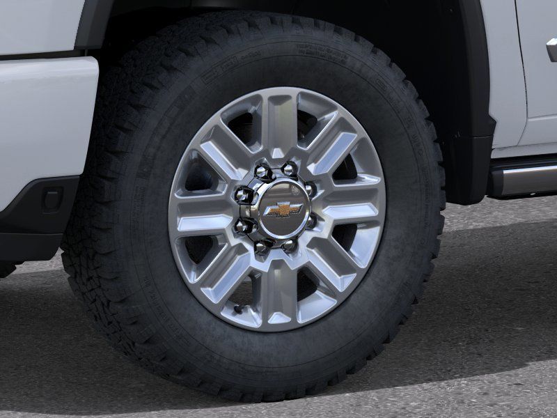 New 2026 White Chevrolet High Country image 9