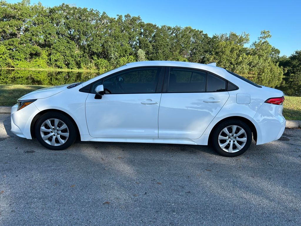 2023 Toyota Corolla LE 2