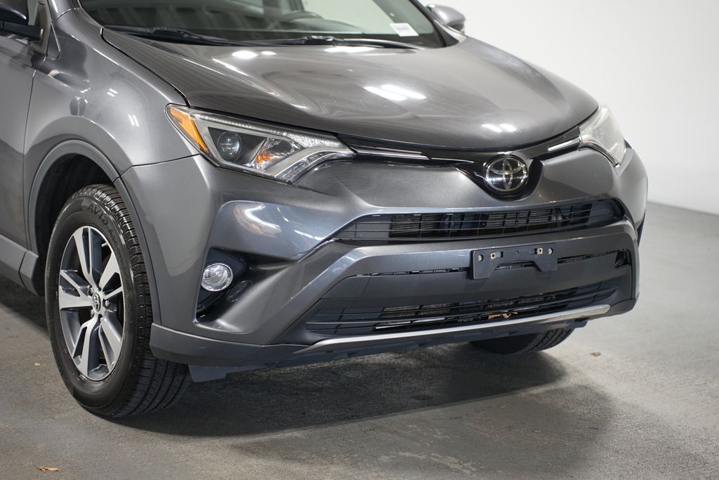 2018 Toyota RAV4 Adventure 4