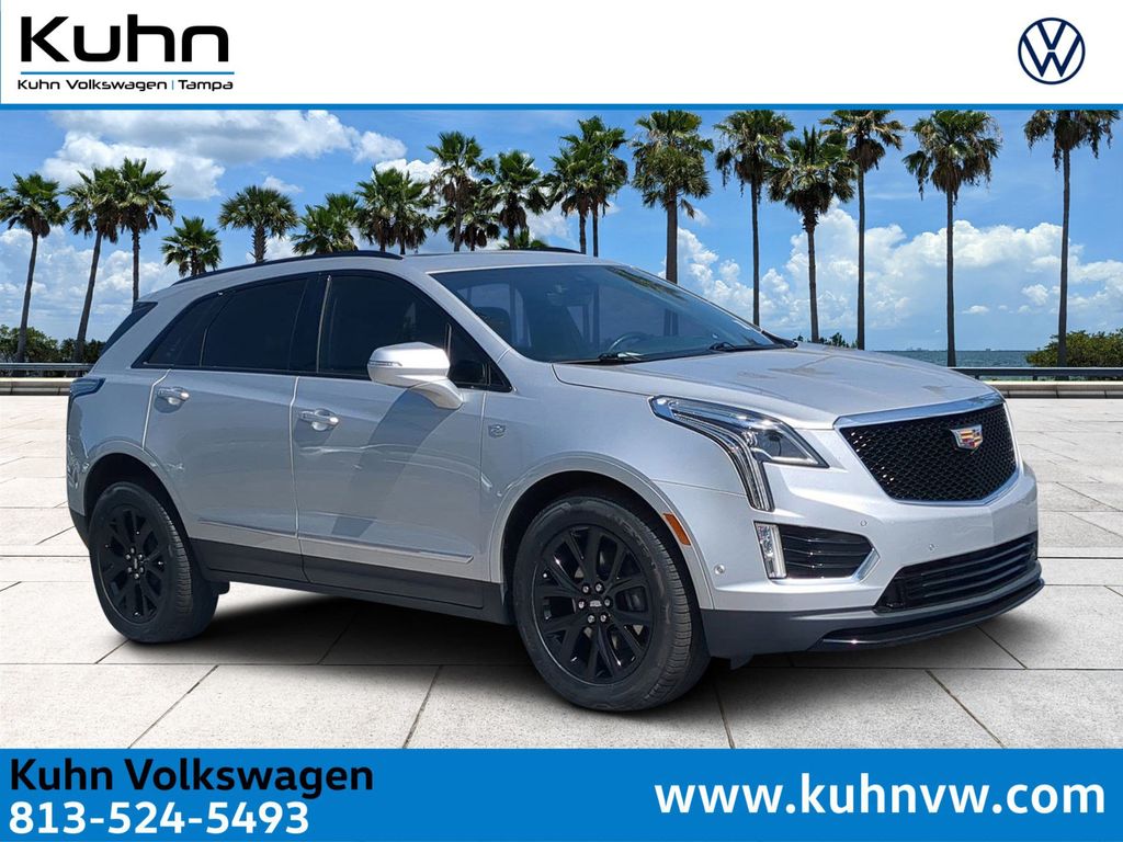 Radiant Silver Metallic 2020 Cadillac XT5 Sport AWD SUV / Crossover Four-Wheel Drive 9-Speed Automatic