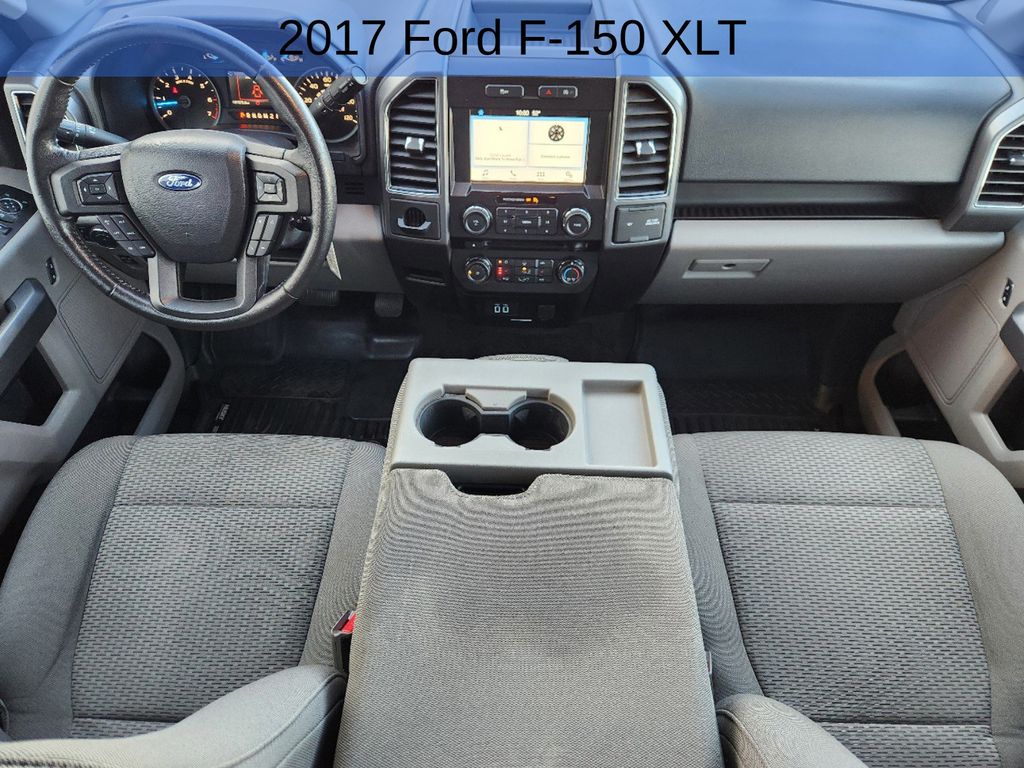 2017 Ford F-150 XLT 24