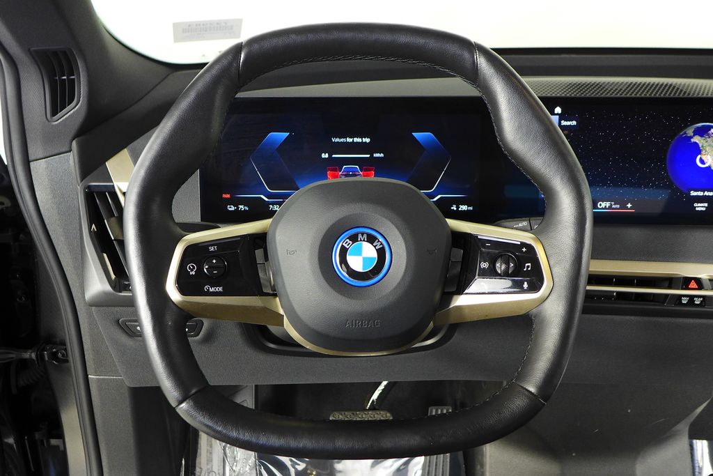 Thumbnail: 2023 BMW iX - 26