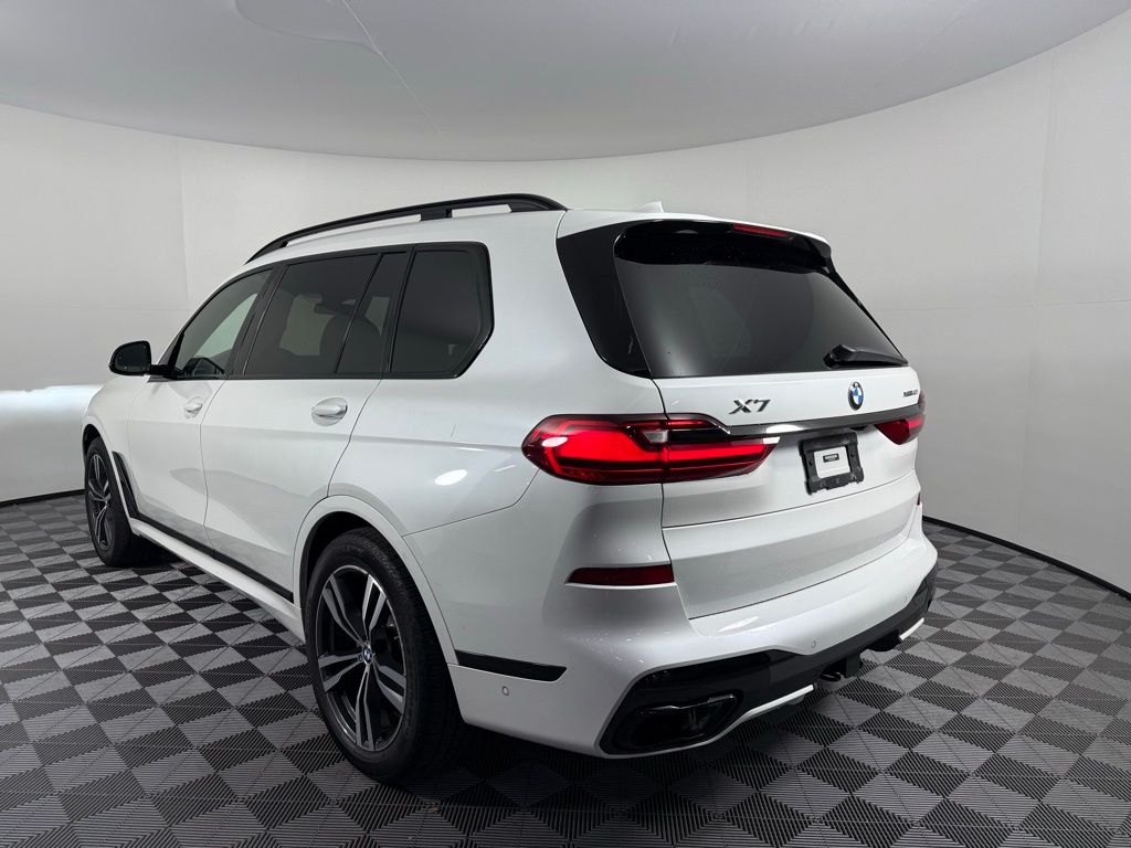 Thumbnail: 2022 BMW X7 - 7