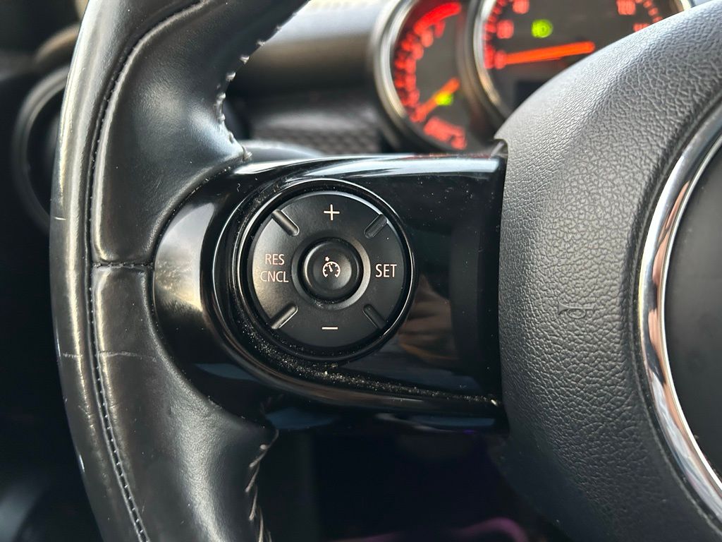 Thumbnail: 2016 MINI Cooper - 19