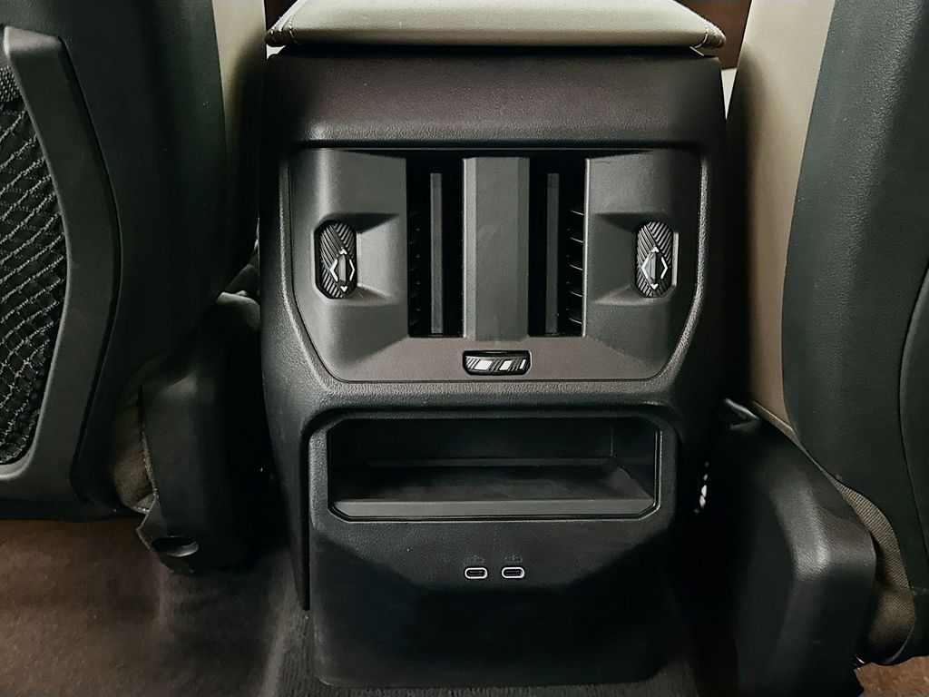 Thumbnail: 2025 BMW X3 - 25