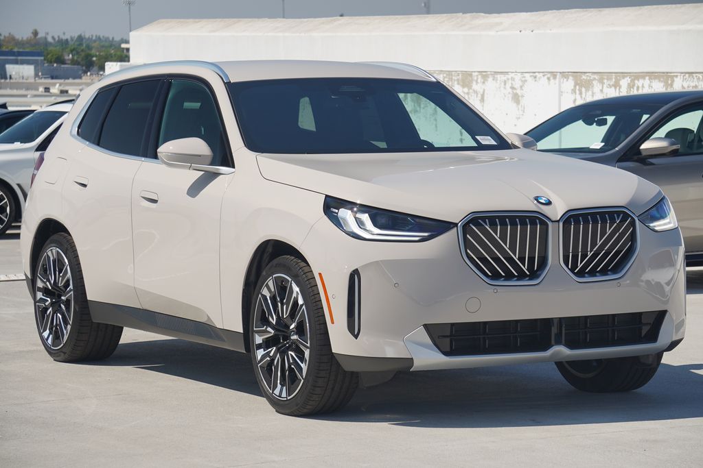 Thumbnail: 2026 BMW X3 - 3