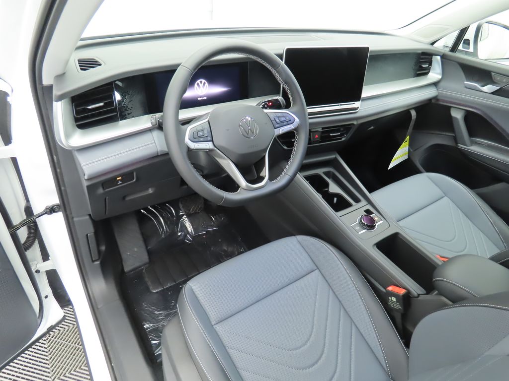 Thumbnail: 2026 Volkswagen Tiguan - 9