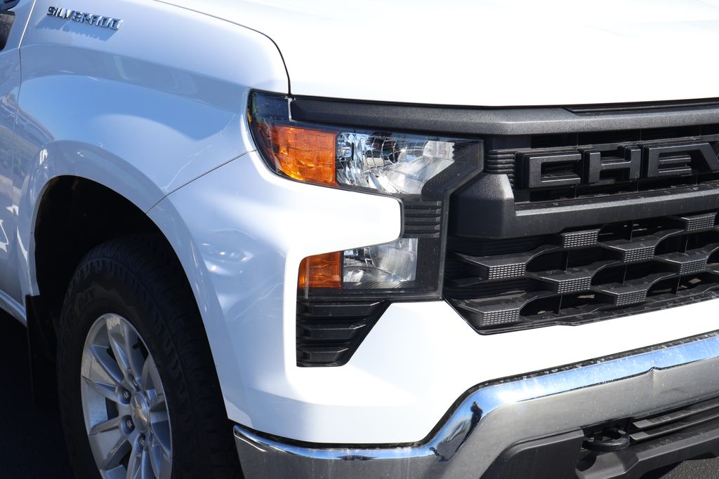 Thumbnail: 2024 Chevrolet Silverado 1500 - 4