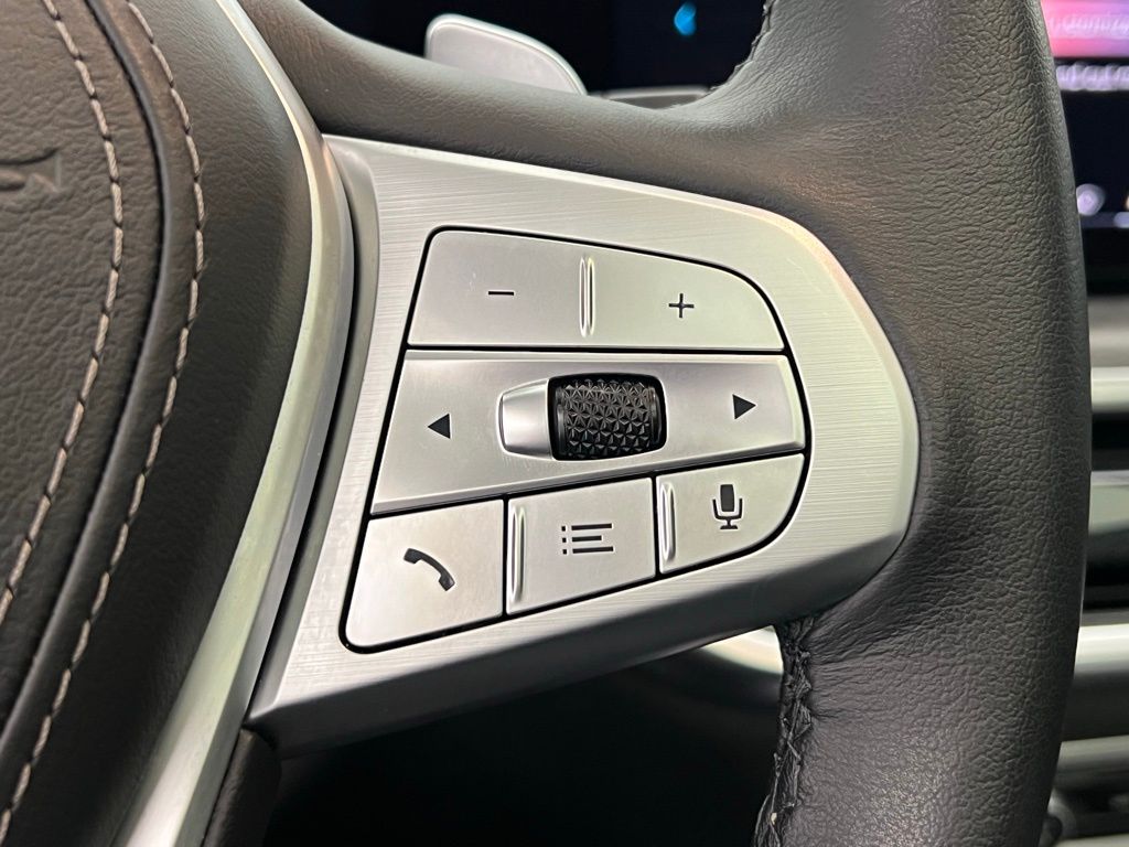 Thumbnail: 2024 BMW X7 - 19