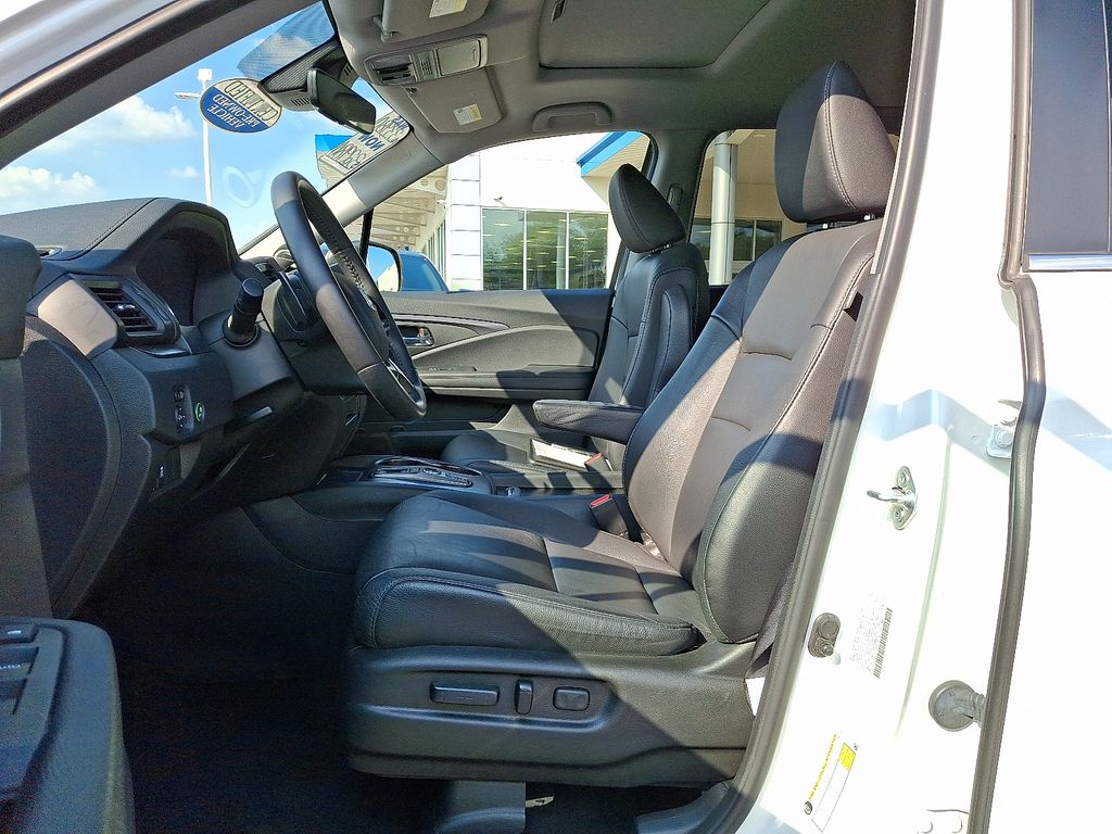Thumbnail: 2022 Honda Pilot - 14