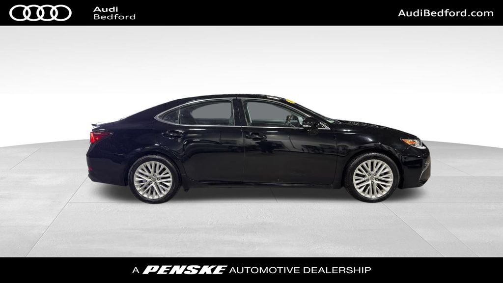 Thumbnail: 2018 Lexus ES - 7