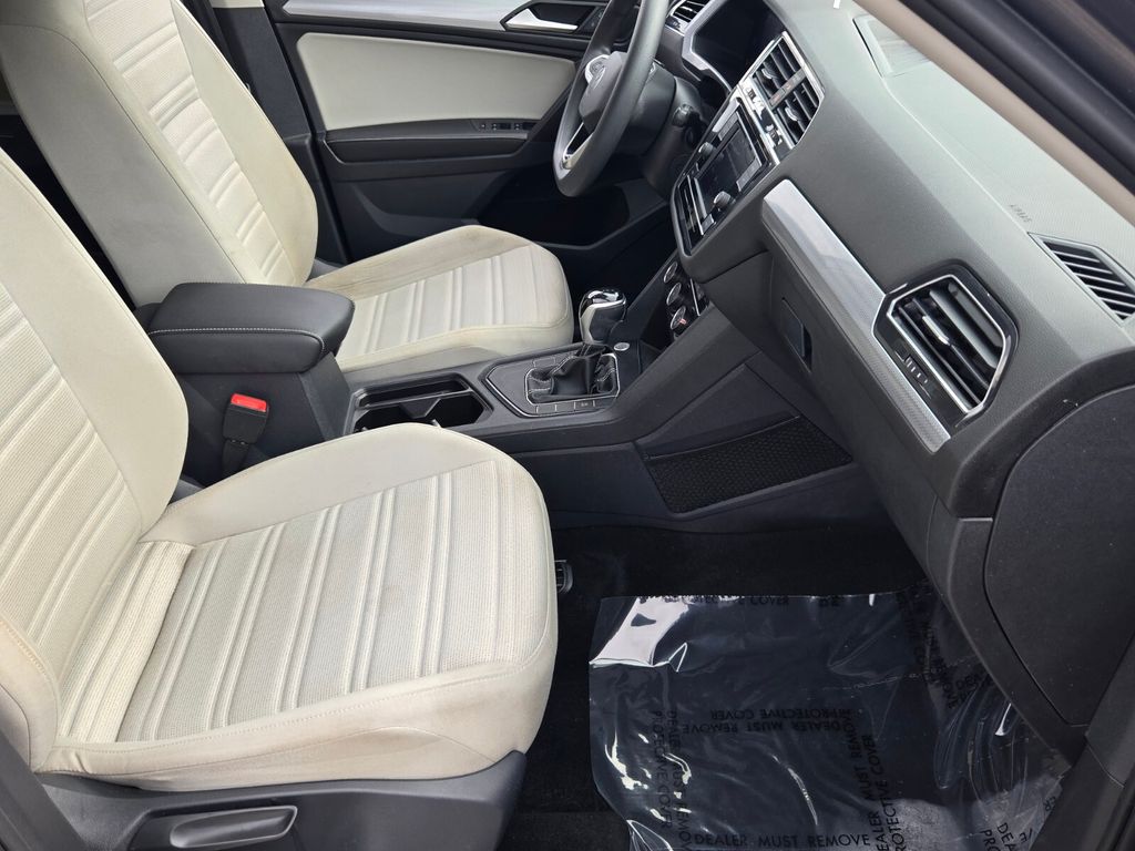 2022 Volkswagen Tiguan - $15,200