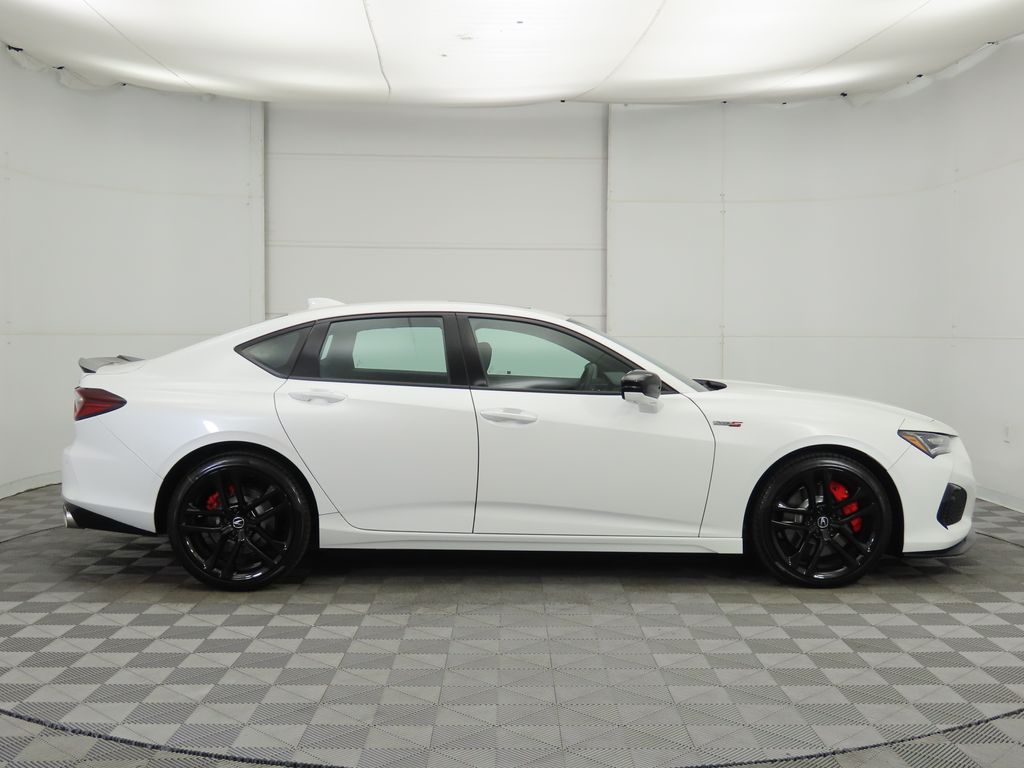Thumbnail: 2025 Acura TLX - 4