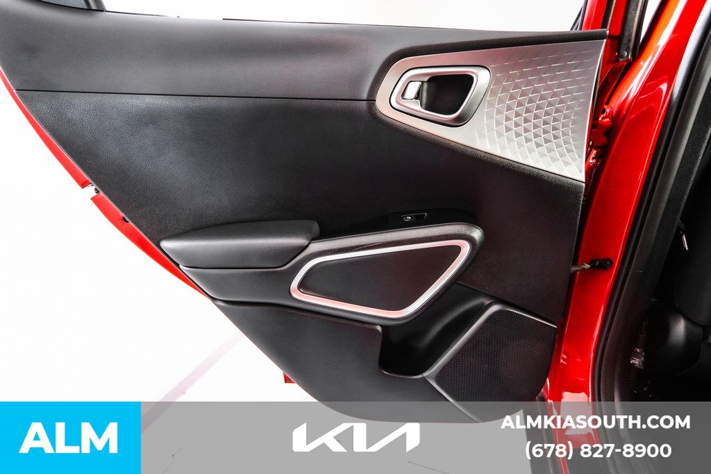2023 Kia Soul LX photo 42
